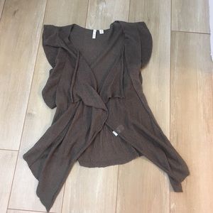Boutique Frenchi Ruffle Swing Vest